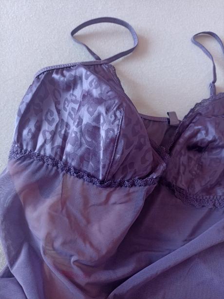 Nočná košeľa, lemila,l