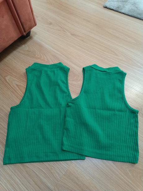 Croptopy pre dvojičky, 36