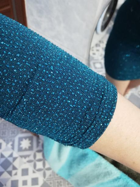 Dlhší slávnostný top, s