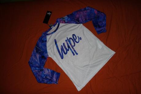 Nove tricko hype, 128