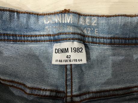 Kratasy, denim,42
