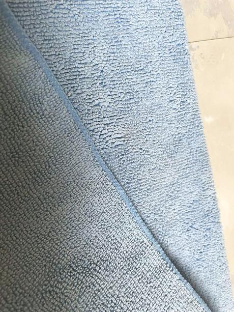 Vysokosavá utierka z mikrovlákna,