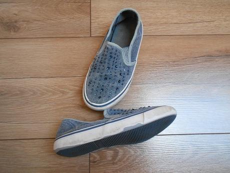 Dievčenské plátenky, baťa,31