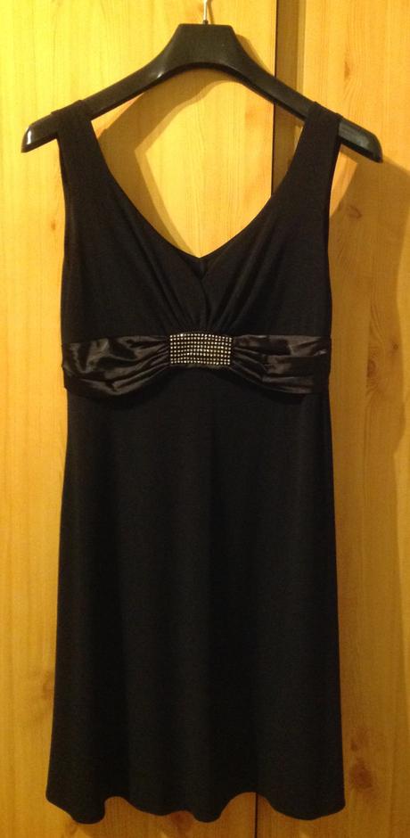 Spoločenské šaty, 44