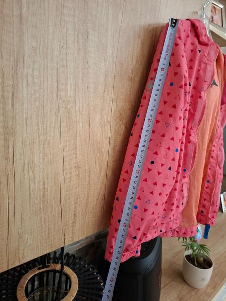 Krasna bunda, jack wolfskin,128