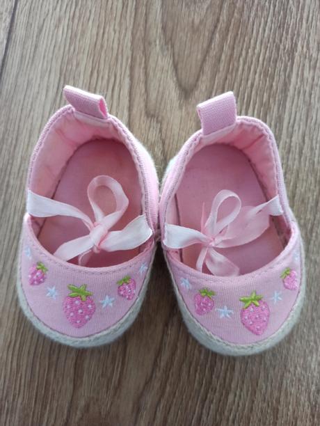 Prvé topánočky platene, 18