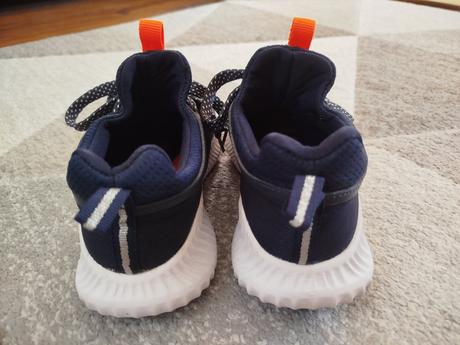 Ľahučké tenisky authority - super stav, authority,35