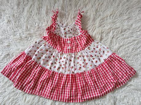 Dievčenské šaty, 80