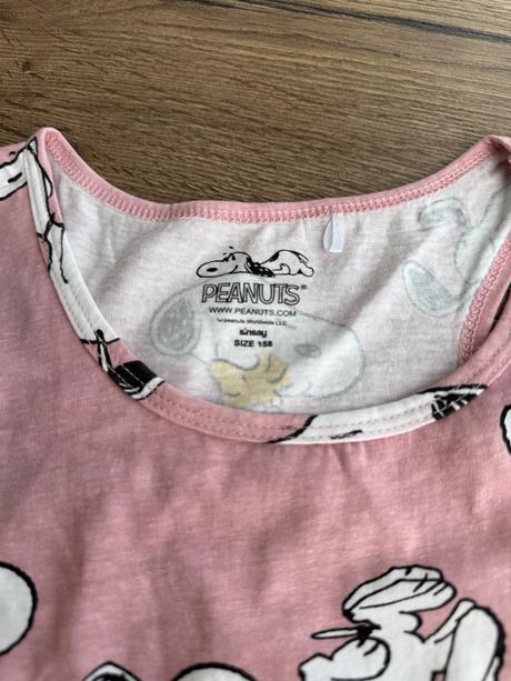 Nočná košeľa, 158