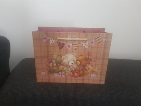 Darčekova taška 24,3x18,3 cm,