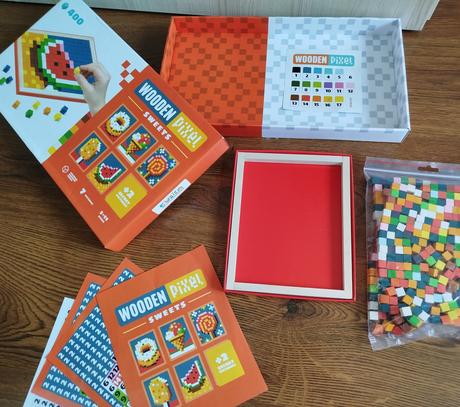 Drevená mozaika 400ks - dva druhy, top stav,