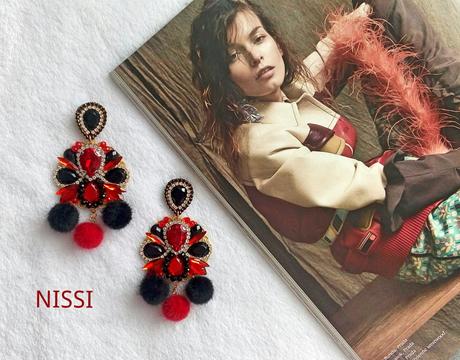 Červeno-čierne náušnice, 