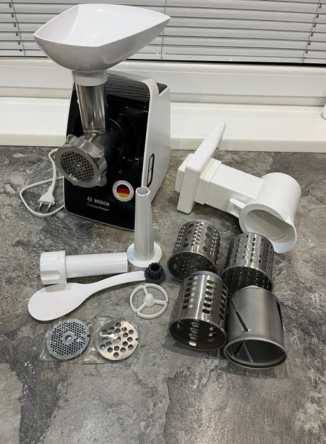 Mlynček na mäso bosch mfw3x10b 500w, bosch