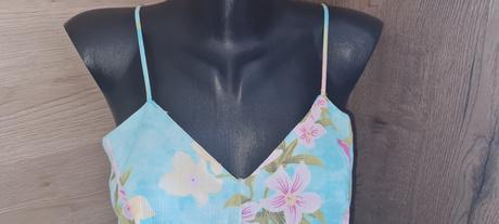 Bledulinko modré šaty, 40