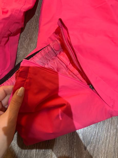 Lyžiarsky komplet 4f, 146