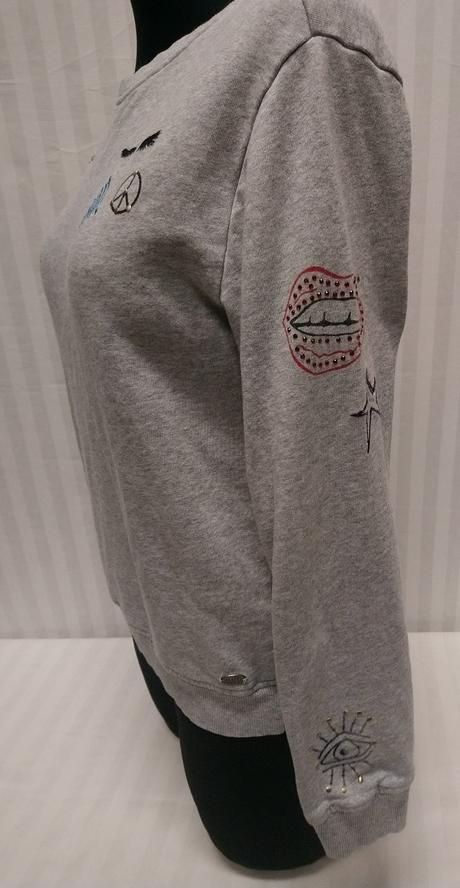 Sivá mikina s motívmi vpredu a na rukávoch, esprit, esprit,m