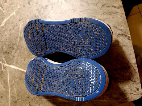 Tenisky adidas - vd 23cm, adidas,37