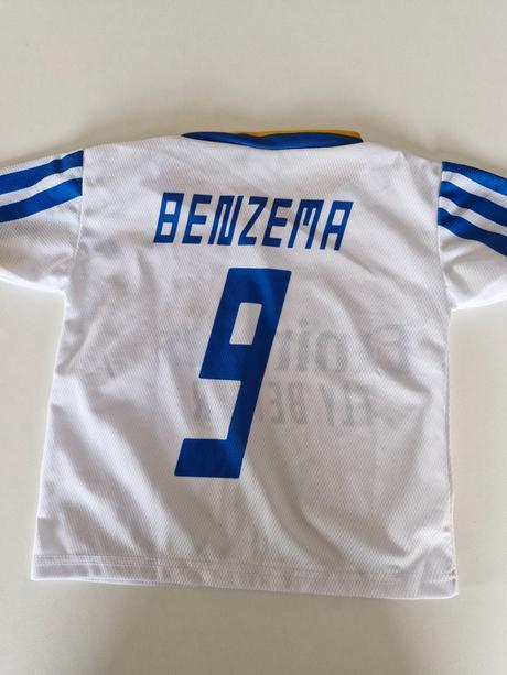 Dres benzema, 98