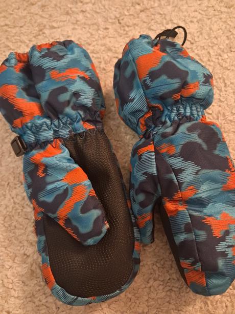 Rukavice, lupilu,104