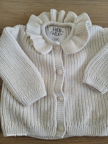 Svetrík fandf, f&f,62