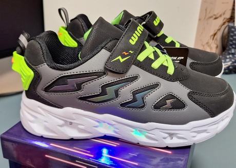 Tenisky svietiace nové, wink,33 / 34 / 35