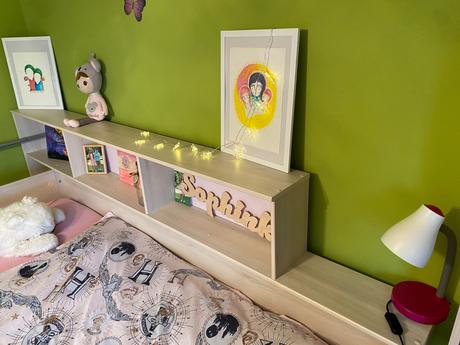 Poschodová posteľ, 