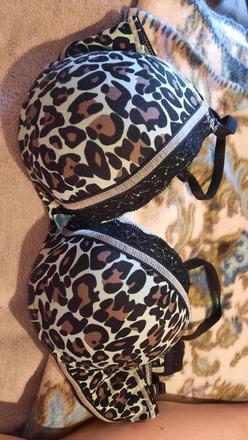 Damska podprsemka, 80c