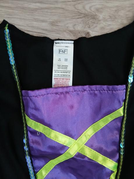 Kostym striga 6-8 rokov h&m,