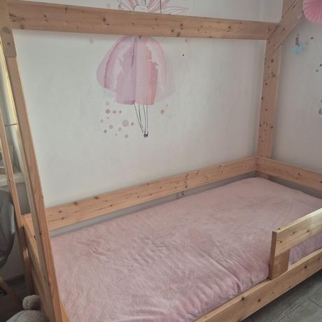 Detská posteľ, šírka (cm): 95,dĺžka (cm): 210