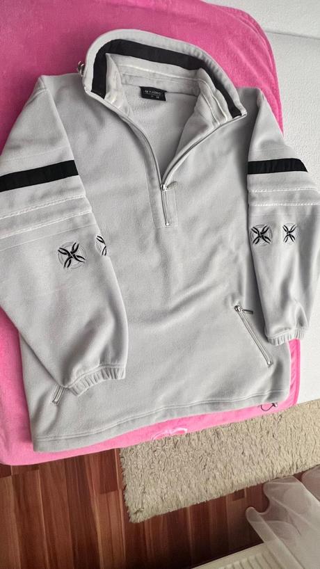 Mikina zn. killtec, l