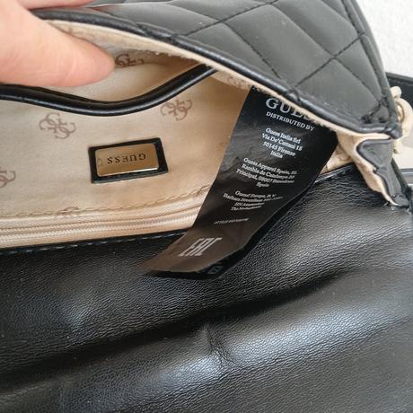 Čierna malá crossbody kabelka guess, guess