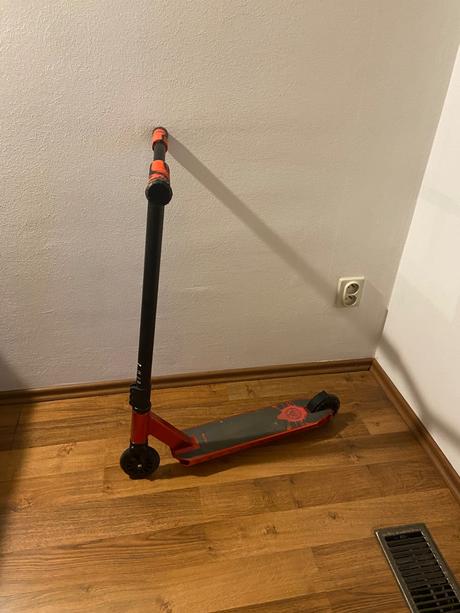 Freestyle kolobežka movino glide, movino