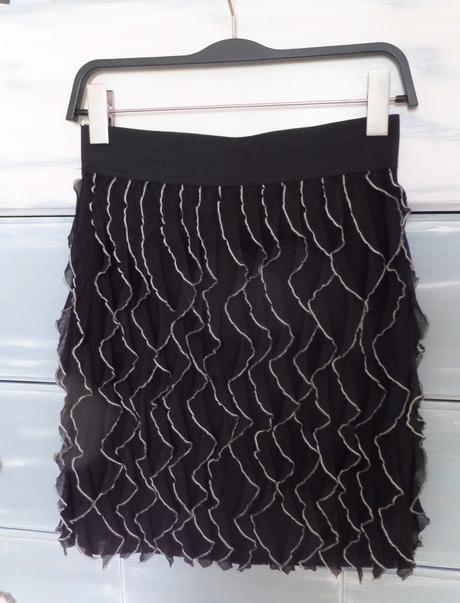 Sukňa s volánikmi, s