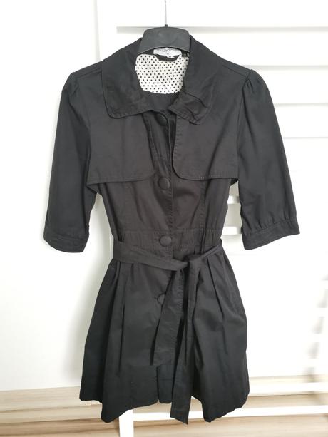 Čierny plášť, chantall,m