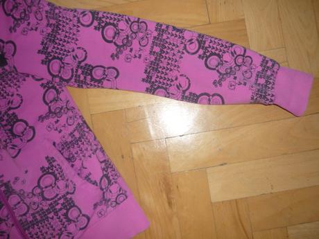 Mikina zn.billcee, s