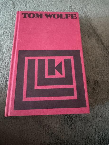 Wolfe tom. ohňostroj márnosti,