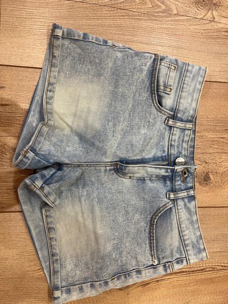 Riflove kraťasy, 158