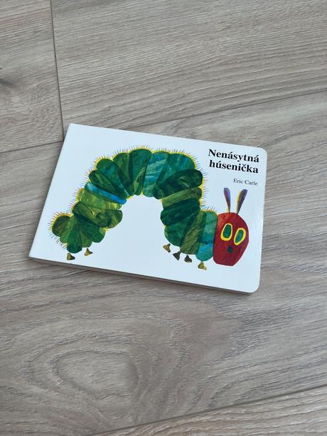 Nenásytná húsenička,