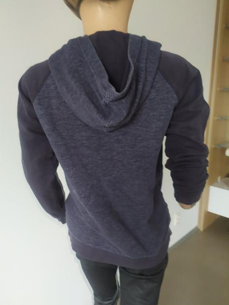 C153mikina. modra, s