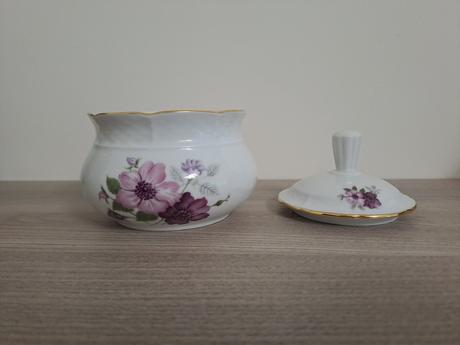 Porcelánová cukorníčka thun,