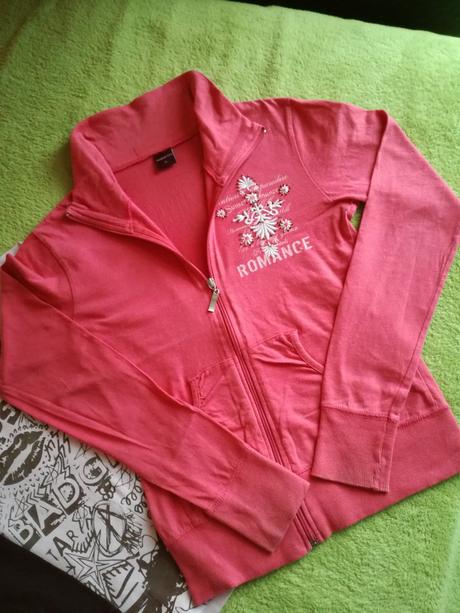 Tričká a sukňa 152-158, 34