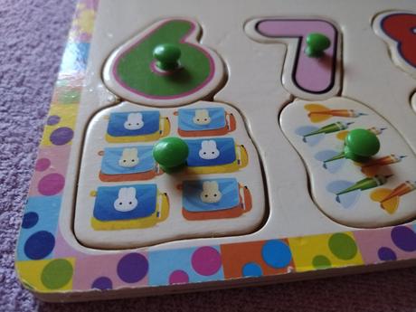 Drevená edukatívna vkladačka, puzzle čísla,