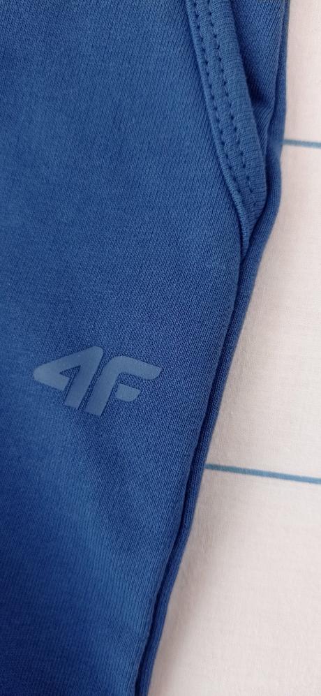 Športová sukňa 4f, 140