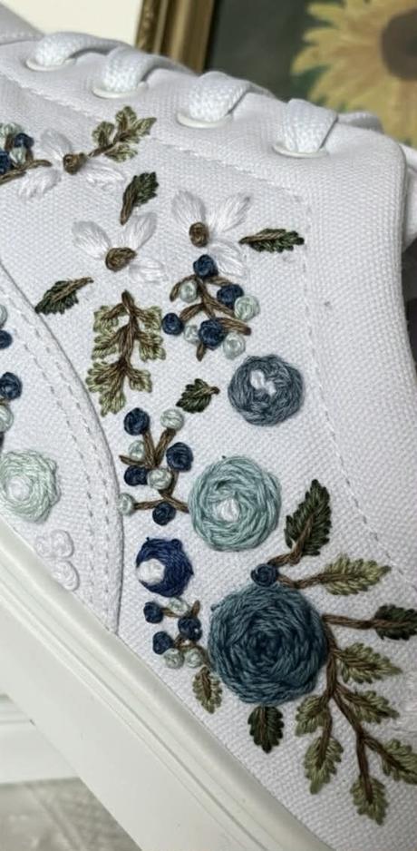 Plátené, ručne vyšívané tenisky, 36 - 42