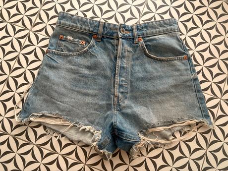 Mega krásne kraťasy zara, zara,m