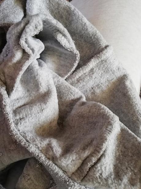 Tepláky 98/104, lupilu,98