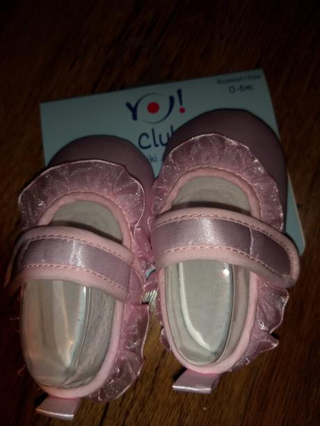 Ružové capacky, <17 / 17 / 18 / 19 / 20