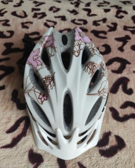 Dámska cyklisticka prilba alpina, vel. 52-56, m