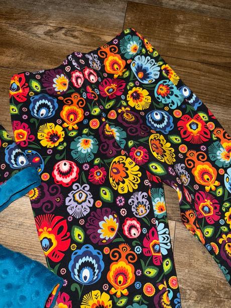 Folklór legíny a tunel, 128