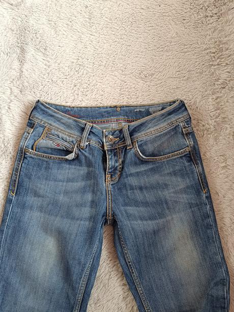 Rifle, tommy hilfiger,128